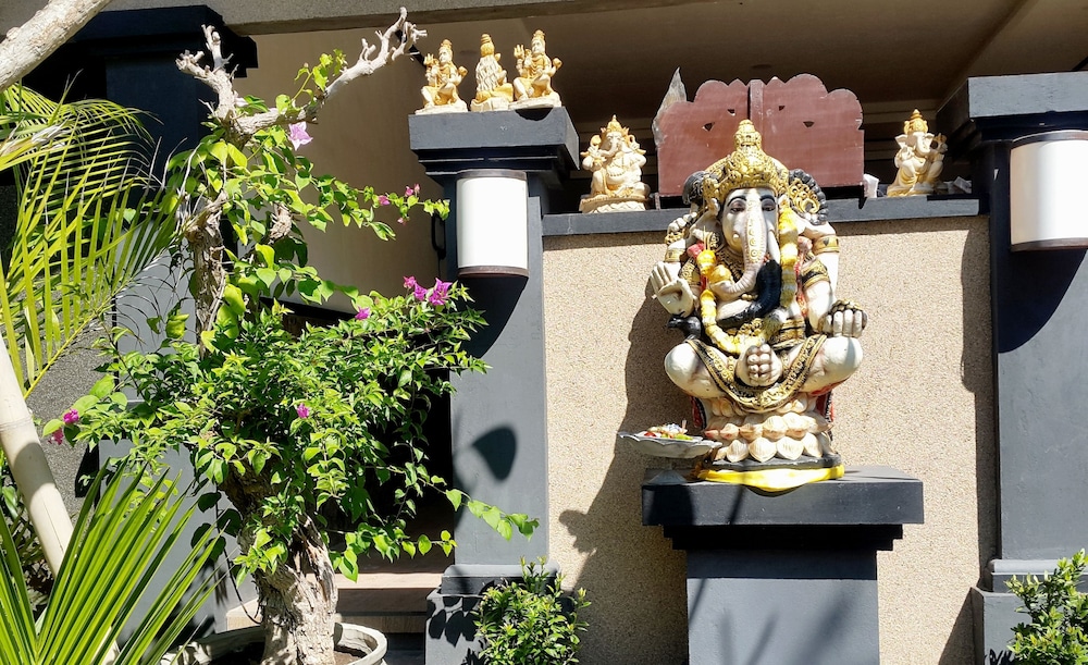 doubleyou home stay pemuteran