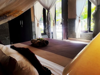 doubleyou home stay pemuteran