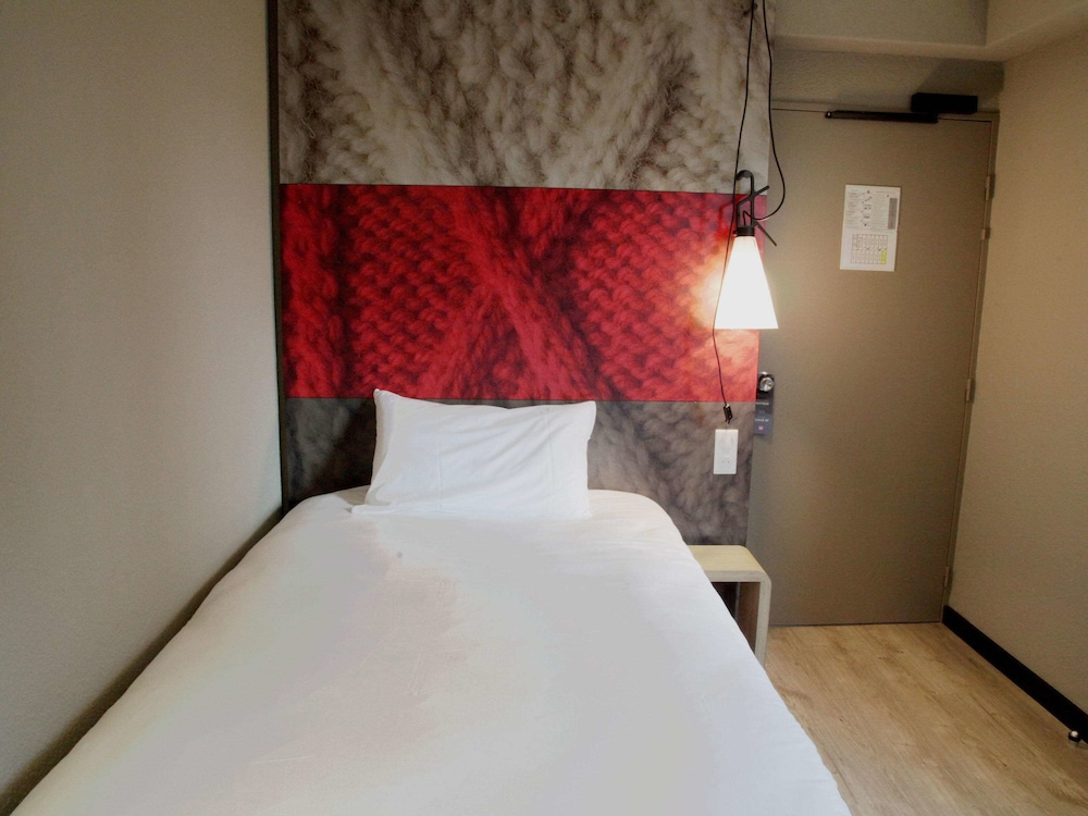 ibis quimper