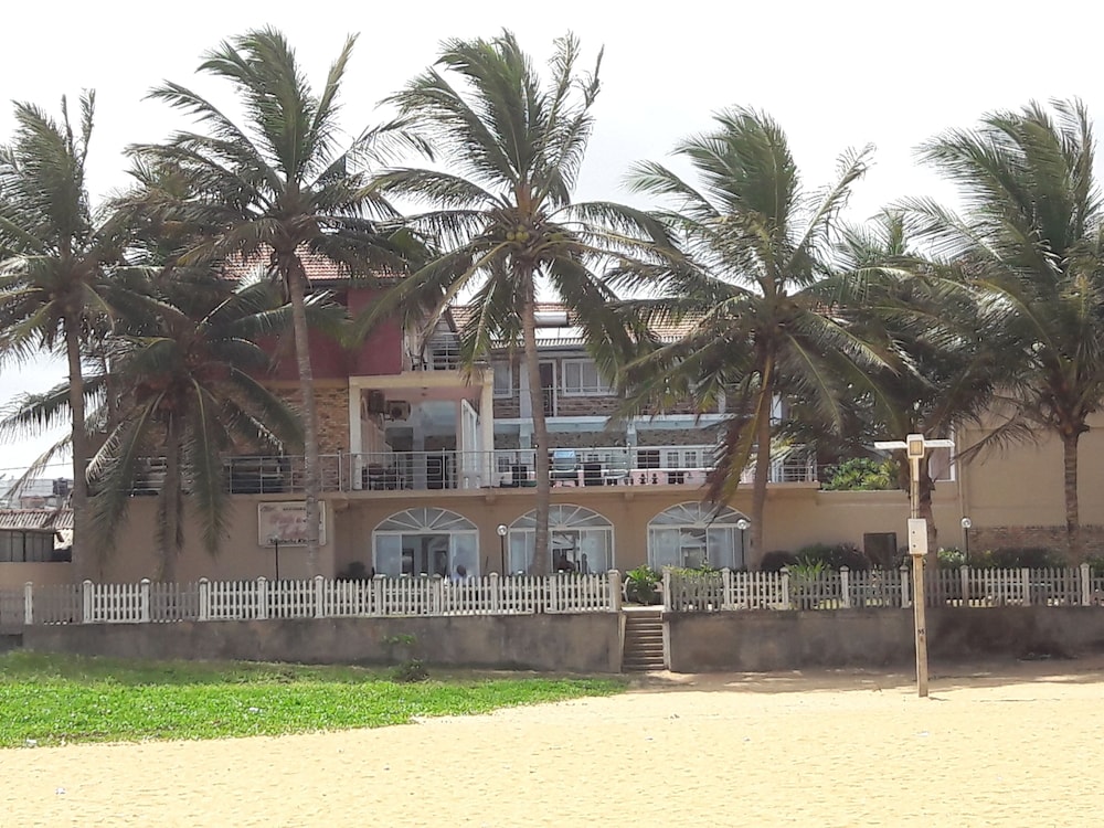 oasis beach resort