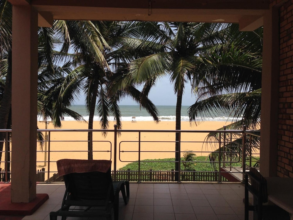 oasis beach resort
