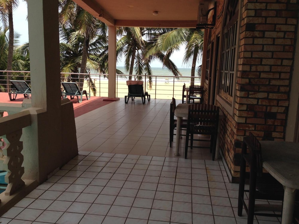 oasis beach resort