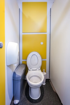 lse carr saunders hall campus accommodation