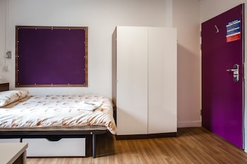 lse carr saunders hall campus accommodation