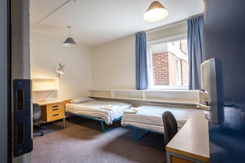 lse carr saunders hall campus accommodation
