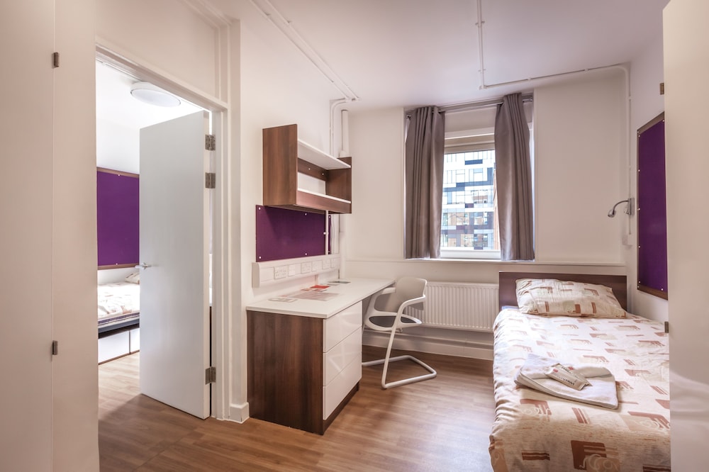 lse carr saunders hall campus accommodation