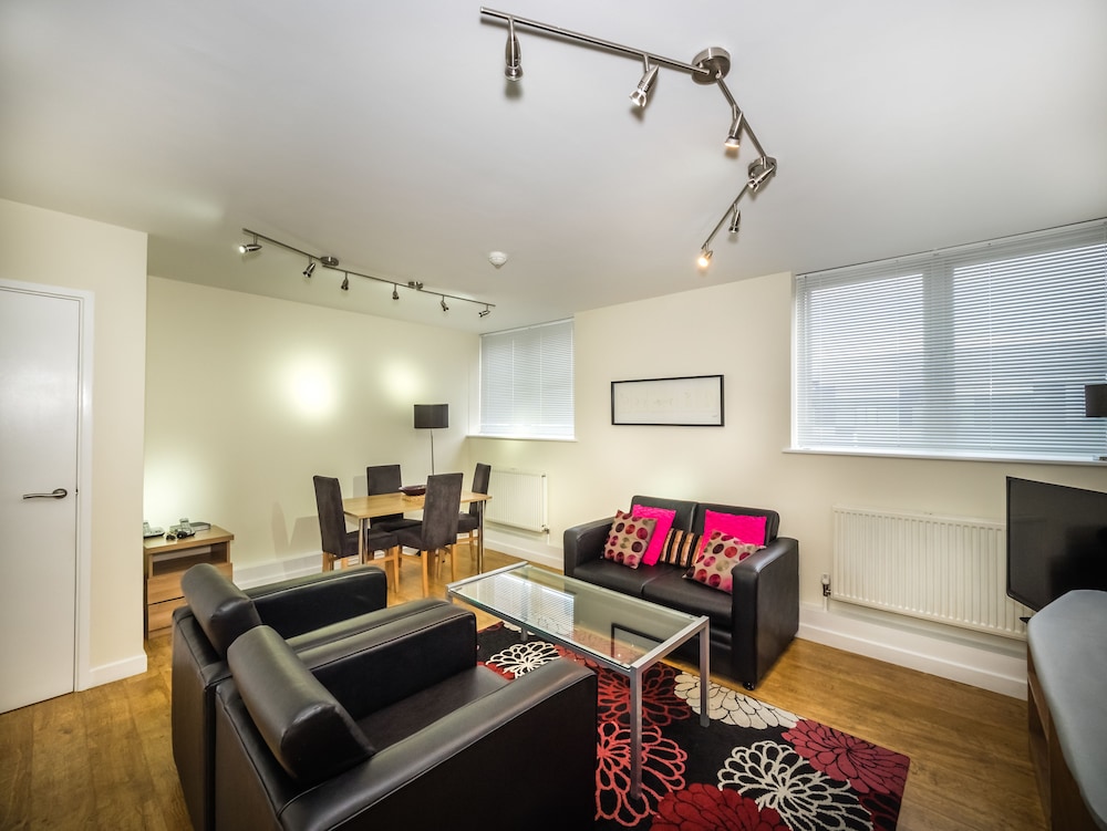 lse carr saunders hall campus accommodation