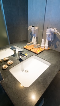 daun bali seminyak hotel