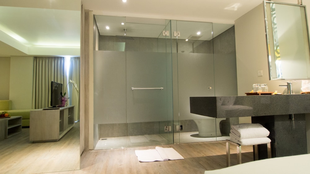 daun bali seminyak hotel