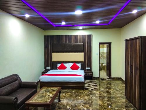 hotel himdhara
