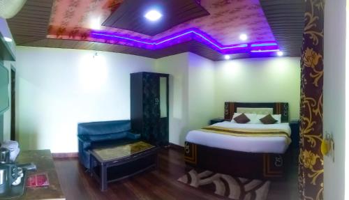 hotel himdhara