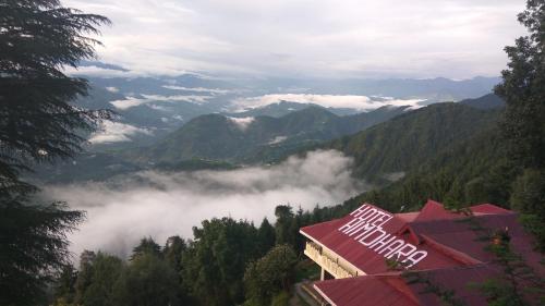 hotel himdhara