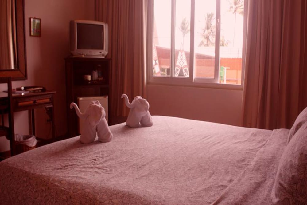 buffalo bill hotel koh chang