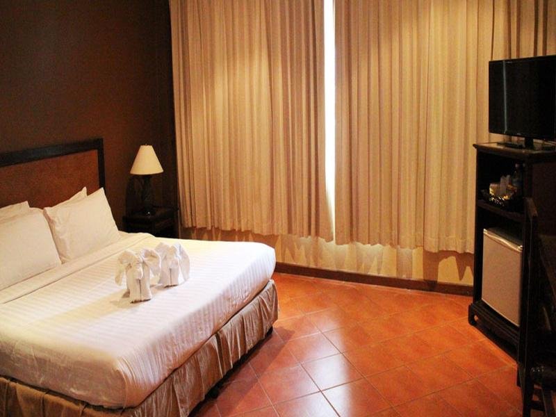 buffalo bill hotel koh chang