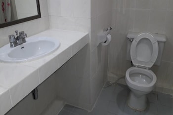 garden paradise hotel and serviced apartment