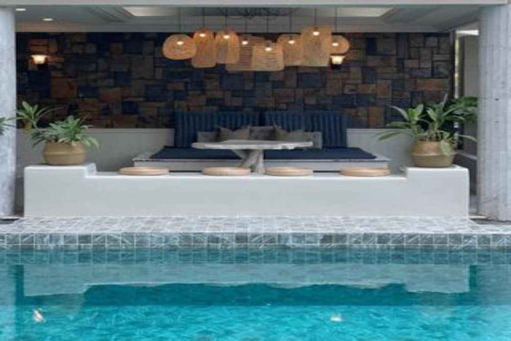 garden paradise hotel and serviced apartment