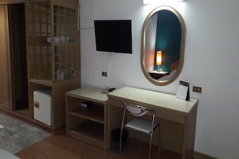 garden paradise hotel and serviced apartment