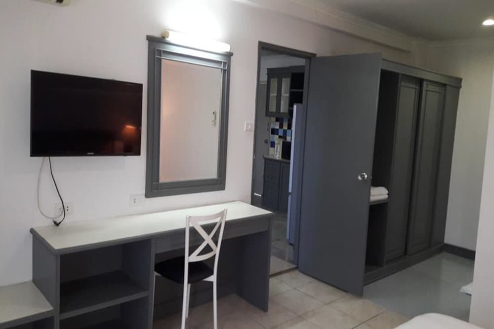 garden paradise hotel and serviced apartment