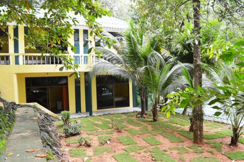 island lodge