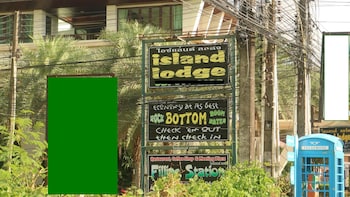 island lodge