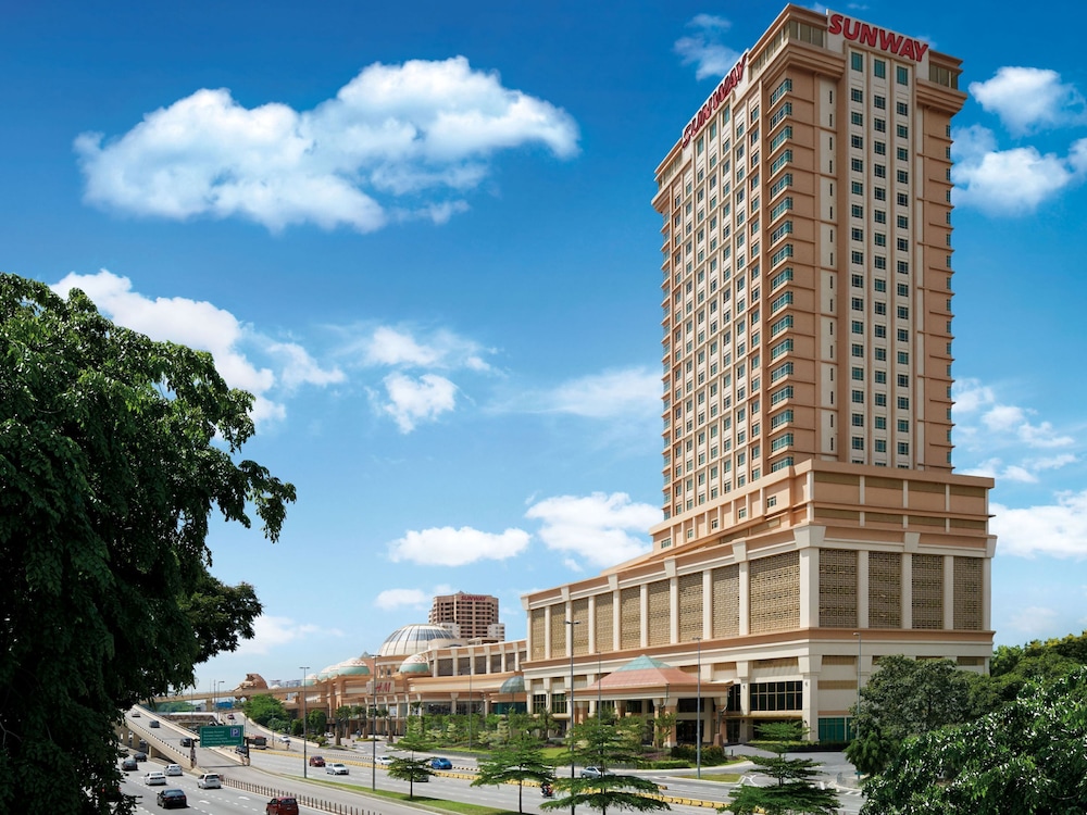 Sunway Lagoon Hotel (Formerly Sunway Clio Hotel),In Petaling Jaya (Damansara),4 star