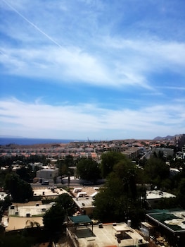 city apartments eilat