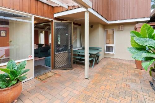 clarendon chalets
