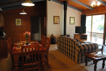 clarendon chalets