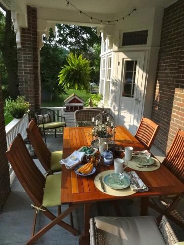 the captains house heritage bed and breakfast
