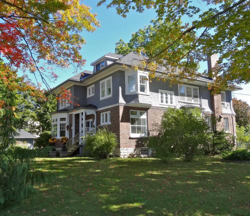 the captains house heritage bed and breakfast