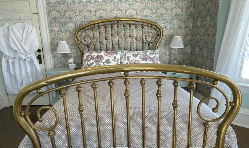 the captains house heritage bed and breakfast