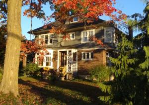 the captains house heritage bed and breakfast