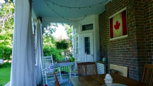 the captains house heritage bed and breakfast