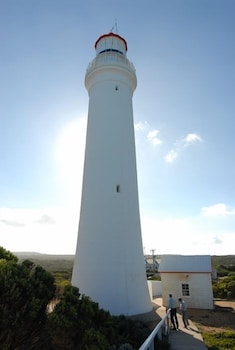 cape nelson lighthouse