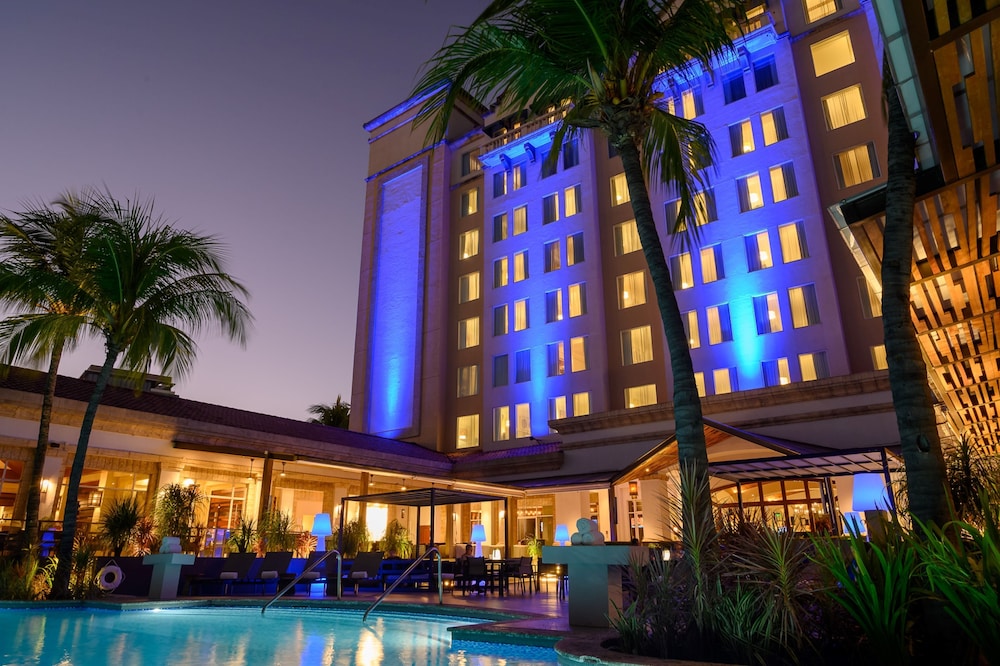 real intercontinental managua at metrocentro mall by ihg