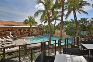 real intercontinental managua at metrocentro mall by ihg