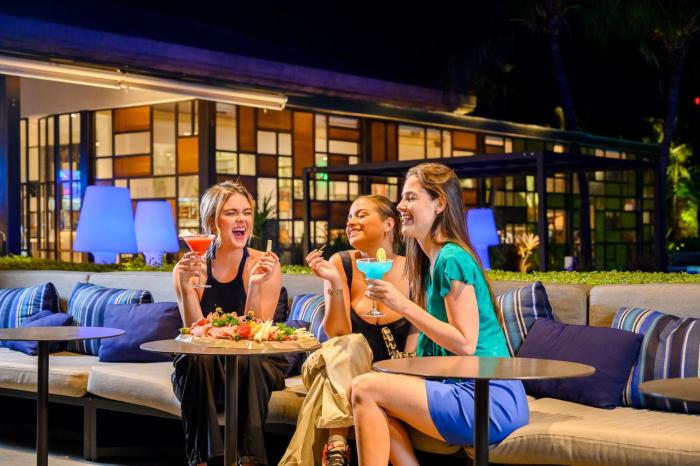 real intercontinental managua at metrocentro mall by ihg
