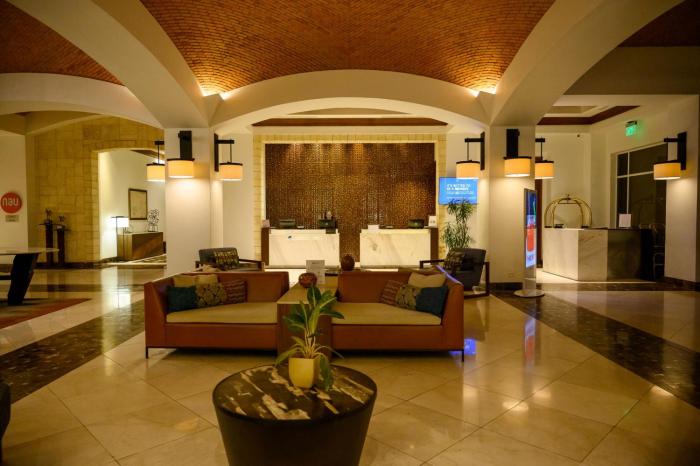 real intercontinental managua at metrocentro mall by ihg