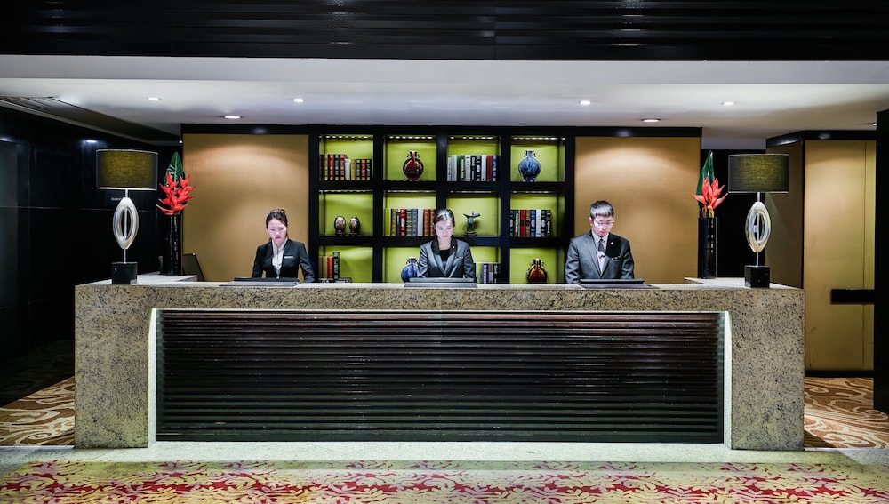intercontinental shanghai pudong hotel by ihg