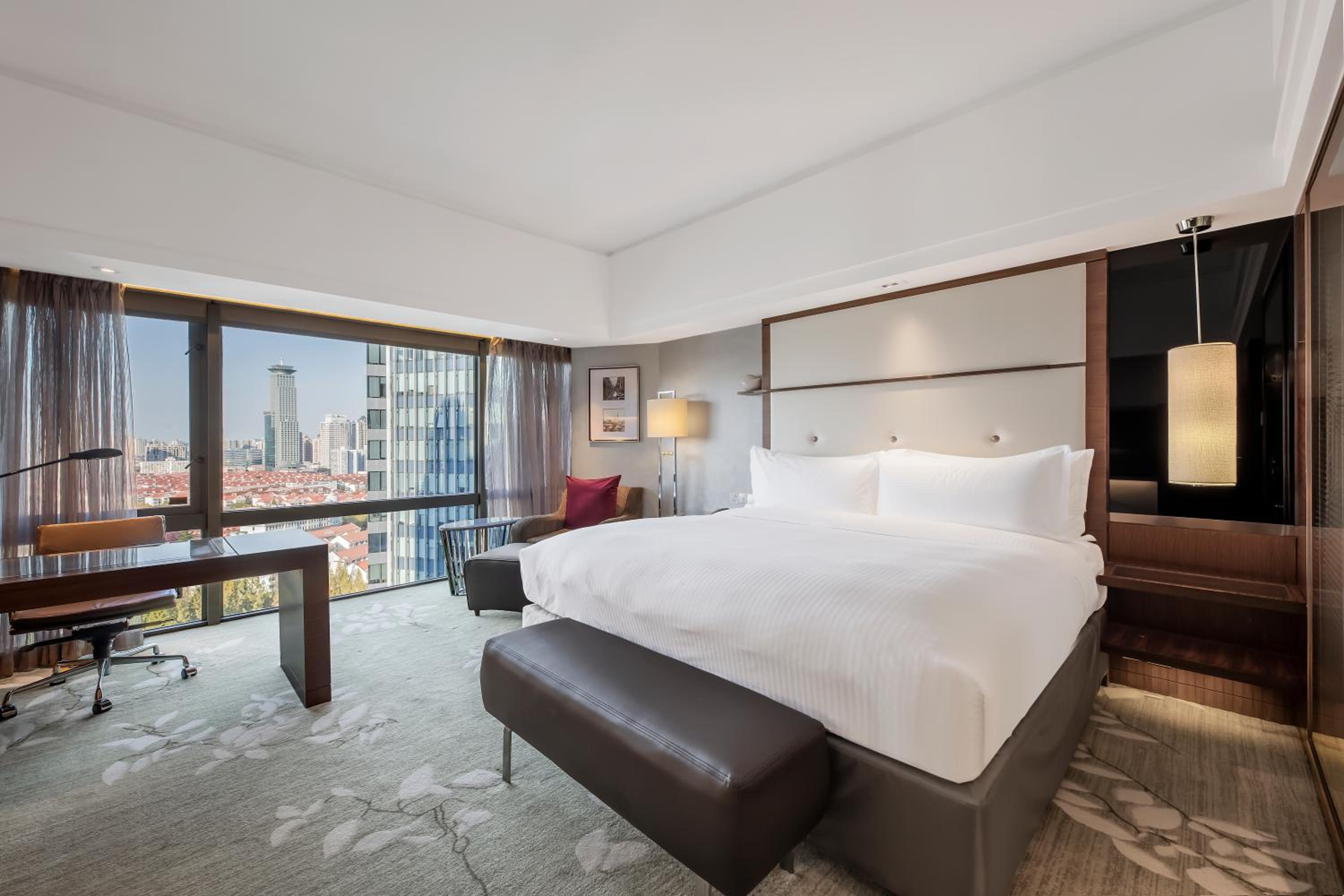 intercontinental shanghai pudong hotel by ihg
