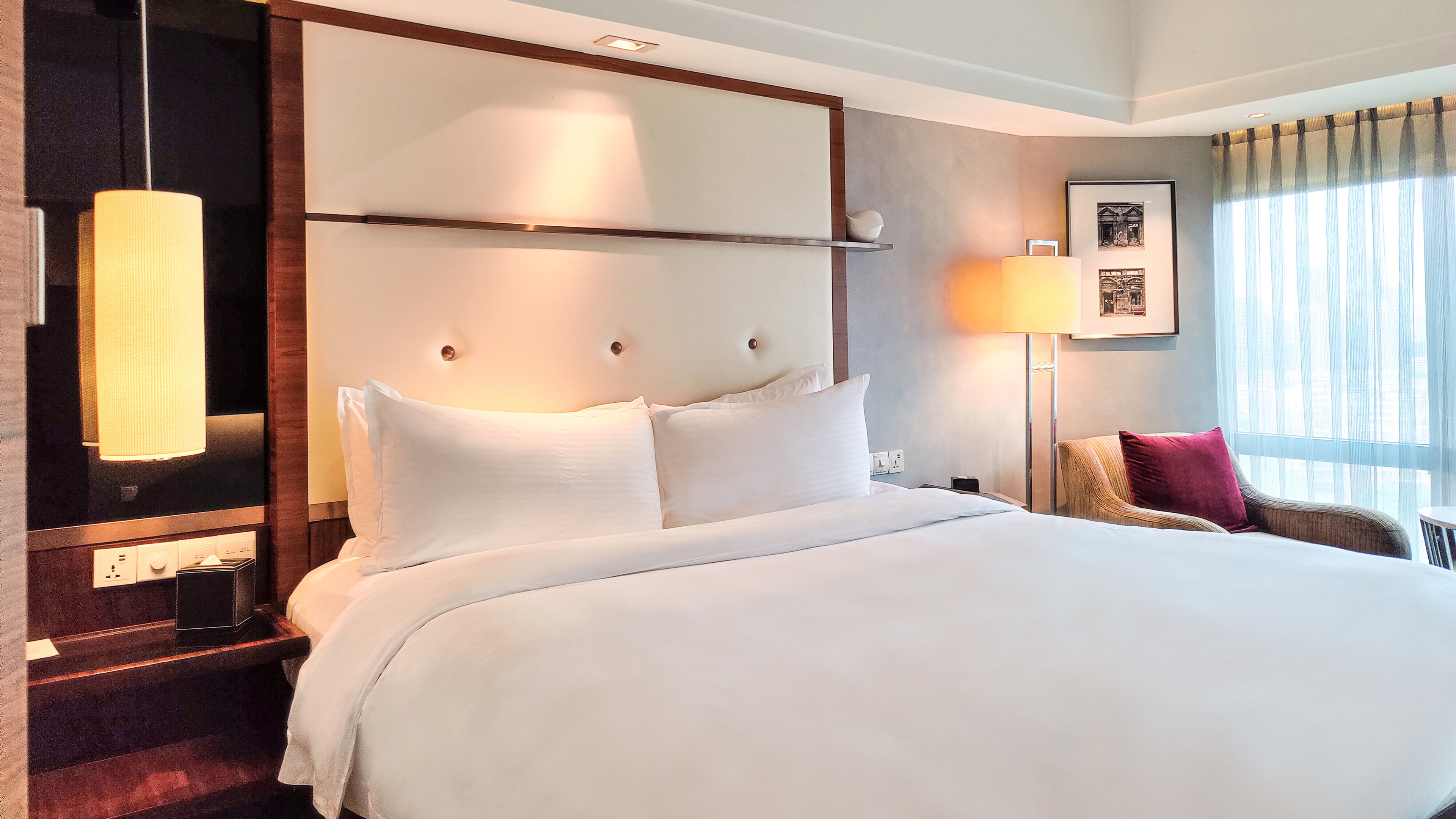 intercontinental shanghai pudong hotel by ihg