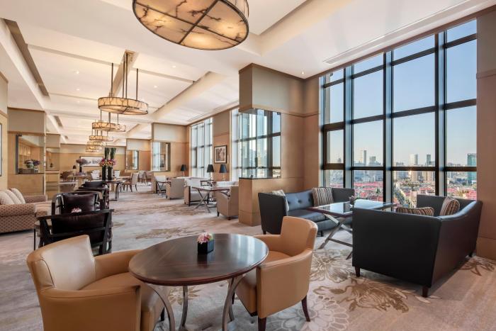 intercontinental shanghai pudong hotel by ihg