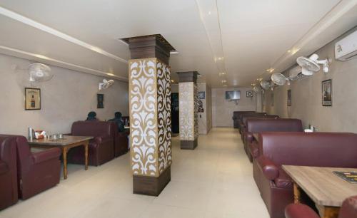 capital o 27607 hotel kartik