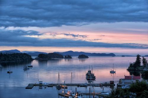 mariners loft salt spring island