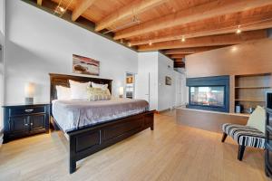mariners loft salt spring island