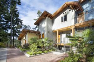 mariners loft salt spring island