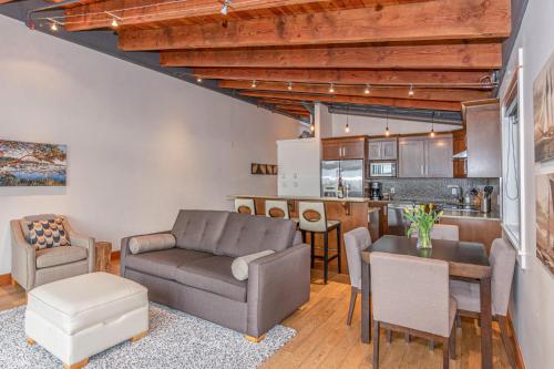 Mariner's Loft - Salt Spring Island,Salt Spring Island>>Ganges,4 star