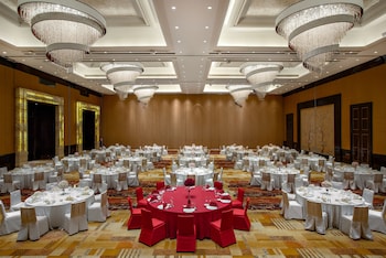intercontinental wuxi by ihg