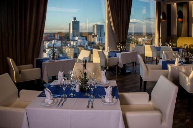 hampton by hilton santa cruz equipetrol bolivia