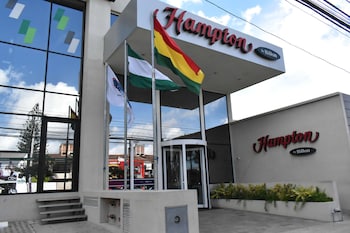 hampton by hilton santa cruz equipetrol bolivia